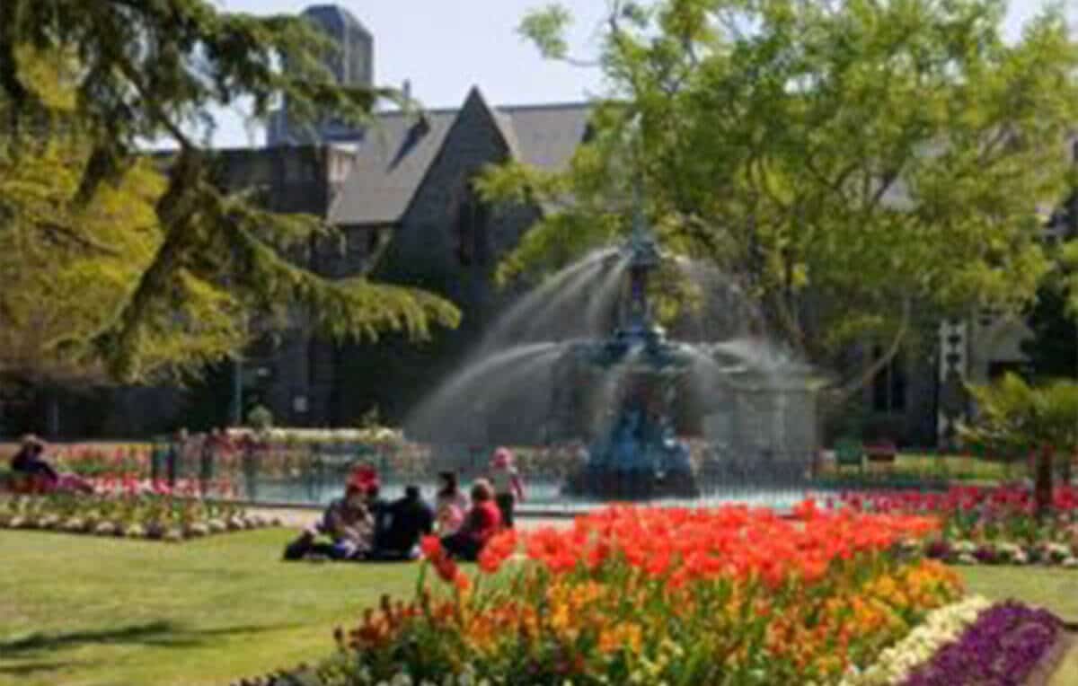 Escape Rentals Top 4 Christchurch Activities Christchurch Botanic Gardens